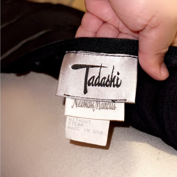 TADASHI SHOJI Bodycon Mini Dress - Picture 2 of 6